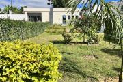 Trois villas neuves mitoyennes aves une grande piscine &agrave; 5mn d'Ambatobe