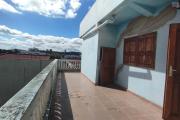 A louer, un grand appartement de 150 m2 au 4 &egrave;me &eacute;tage &agrave; Andrefan'ambohijanahary Antananarivo