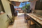 A VENDRE - Une propri&eacute;t&eacute; avec 2 maisons &agrave; r&eacute;nover &agrave; Antanetibe Ivato pr&egrave;s de PAON D'OR