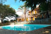 Une villa F6 de prestige meubl&eacute;e et &eacute;quip&eacute;e avec piscine &agrave; Androhibe ( lalaina@ofim.mg)