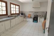 Une villa F6 de prestige meubl&eacute;e et &eacute;quip&eacute;e avec piscine &agrave; Androhibe ( lalaina@ofim.mg)