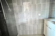 Des appartements à louer neufs près de toutes les commodités à Talatamaty