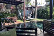 Une ville F4 meublée de prestige avec piscine à Ivandry