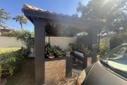 A vendre charmante maison avec grand jardin à Amborompotsy