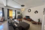 A vendre charmante maison avec grand jardin à Amborompotsy