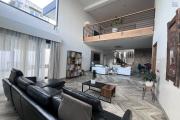 Vente d'une villa F6 meublée de standing à Iavoloha Mandrimena