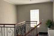 Une villa F4 semi meublée avec jardin à Alasora