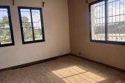 Une villa F5 &agrave; &eacute;tage avec vue d&eacute;gag&eacute;e &agrave; Talatamaty Faralaza