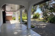 Une belle villa F6 à Ambatobe tout près du Lycée Français