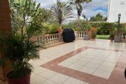 Une villa F6 de type traditionnel avec piscine à Ambatobe