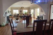 Une villa F6 de type traditionnel avec piscine à Ambatobe