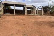A louer - Terrain de 500 m2 avec hangar à Amborompotsy Talatamaty