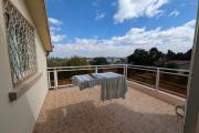 OFIM met en vente une magnifique villa &agrave; &eacute;tage type F6 avec vue panoramique sur le lac de Mamamba dans un cadre exceptionnel pour une vie de confort situ&eacute;e &agrave; Ambohibao proximit&eacute; de l'&eacute;cole primaire fran&ccedil;aise C et centre commercial LEADER PRICE