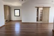 Un grand et tr&egrave;s bel appartement T4 en duplex &agrave; Ambatobe