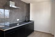 En location un grand appartement T4 en duplex à Ivandry