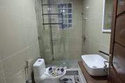 A louer Bel appartement T4 meublé à Ambatobe dans une résidence sécurisée à 10 minutes à pied du lycée français et LEADER PRICE