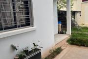 Une villa F6 neuve et moderne meublée à Andohanimandroseza