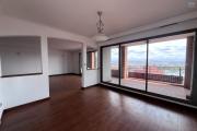 Un grand appartement T3 avec vue sur le lac Anosy