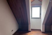 Un appartement T4 en duplex avec vue à Ambatonakanga