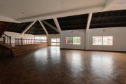 Une grande maison F7 pour habitation ou bureau à Ambohimiandra