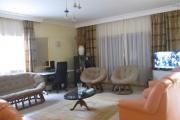 A vendre, une villa F4 à étage sur 373 m2 de terrain à Andoharanofotsy - Antananarivo