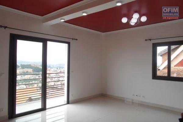 Un appartement T3 sur la hauteur d' Anjohy Antananarivo