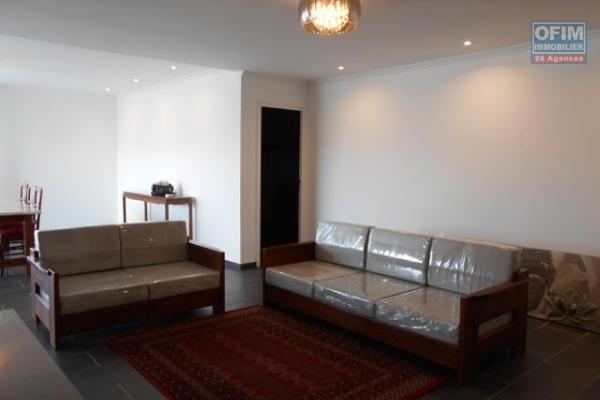 A louer un appartement neuf T4 semi meublé dans une résidence à Ambatobe Antananarivo