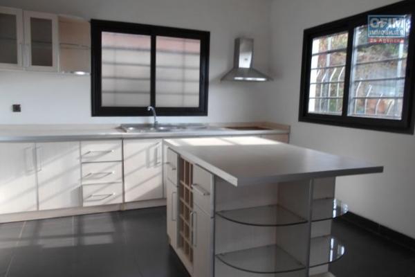 A louer une villa F4 à Betongolo Antananarivo