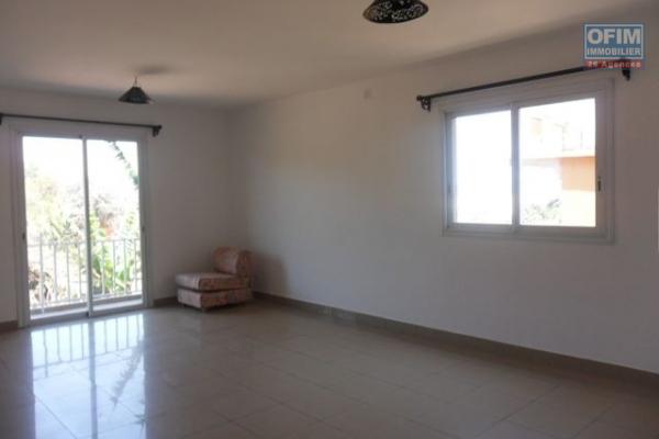 Un appartement de type T3 sécurisé à Mahatony Ivandry