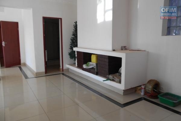 A louer un appartement T3 à Alarobia Antananarivo