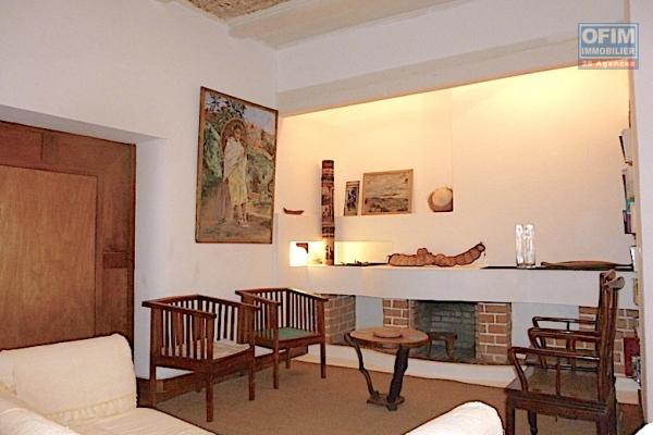 A louer une villa de type F3 meublée et équipée à Ambohijatovo Ambony Antananarivo