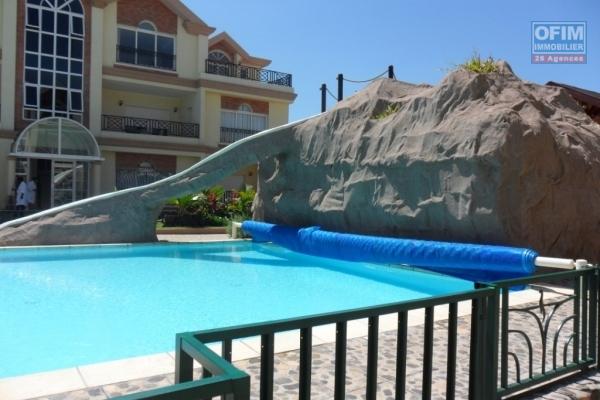 A vendre, un bel appartement T3 de haut standing, dans une résidence avec piscine à Ambatobe- Antananarivo