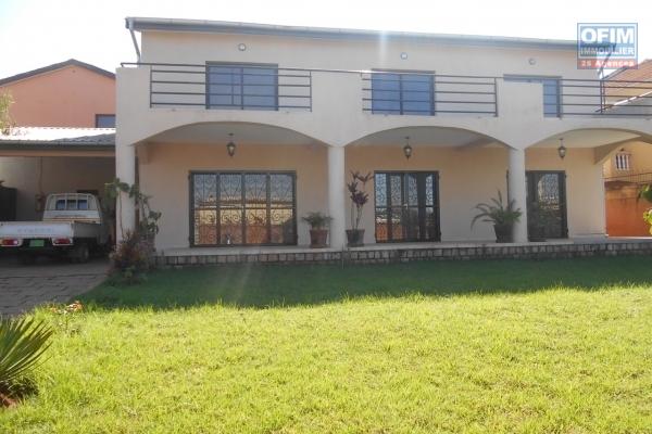 Une villa à étage F5 à Ambohijanahary Antehiroka