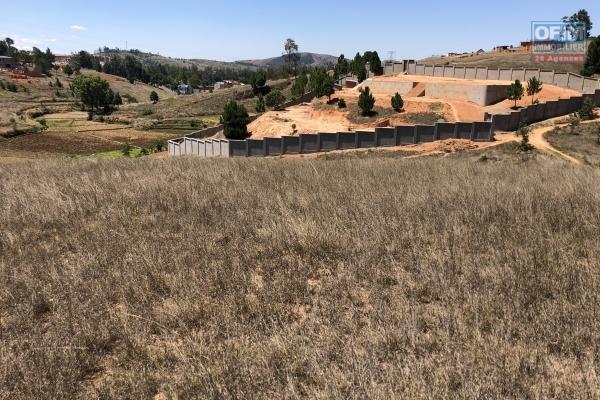 A vendre terrain de 3600 m2 Imerkasina