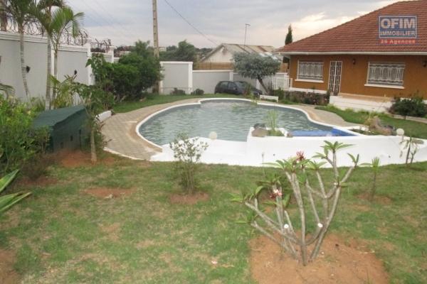 OFIM propose à la location une grande villa F6 meublée avec piscine à Ilafy
