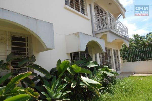 A louer une villa F5 à étage à Mahatony Ivandry Antananarivo