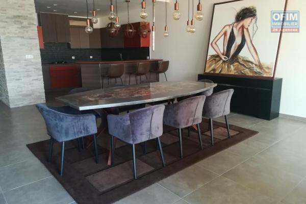 OFIM met en location des appartements T5 de plus de 200m2 dans une résidence calme et sécurisée H24 sur ambatobe à deux pas du lycée français