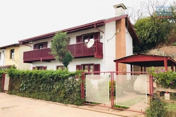 Une villa F4 entièrement meublée et équipée à Tanjombato