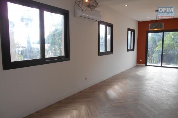 Appartement T3 neuf avec piscine à Ivandry