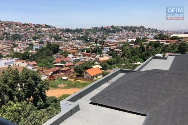 Spacieux appartement T4 de 136 m2, dans une nouvelle résidence à Ampasanimalo-Antananarivo