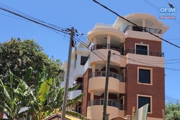 VENTE APPARTEMENT T2 à TSIADANA