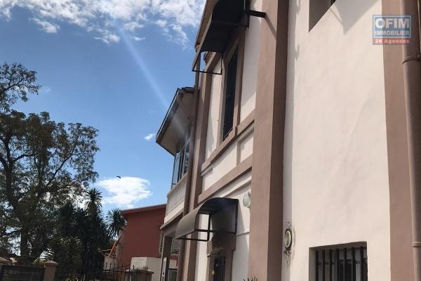 Une maison F6 avec vue à Andohalo