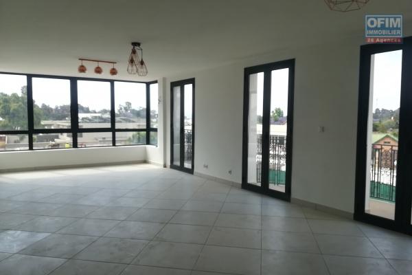 Un appartement neuf T4 à Ivandry