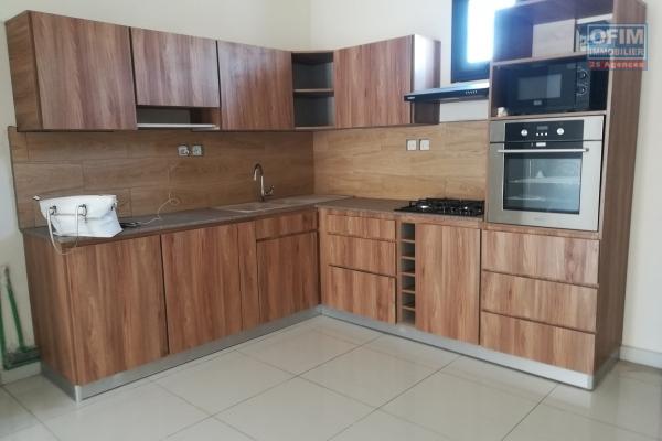 Un appartement T4 neuf à Ambatoroka