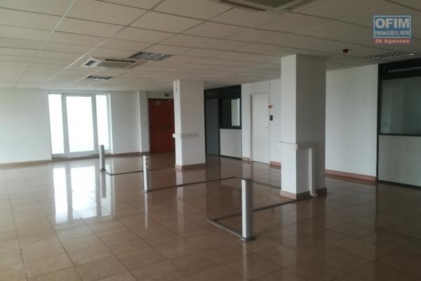 Un local de 330m2 à Ivandry