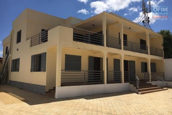 OFIM met en location deux appartements T4 à Ivandry au R+1 tout près de l'école D
