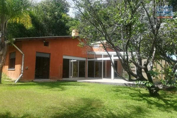 Une villa F5 avec piscine dans une résidence à Ilafy