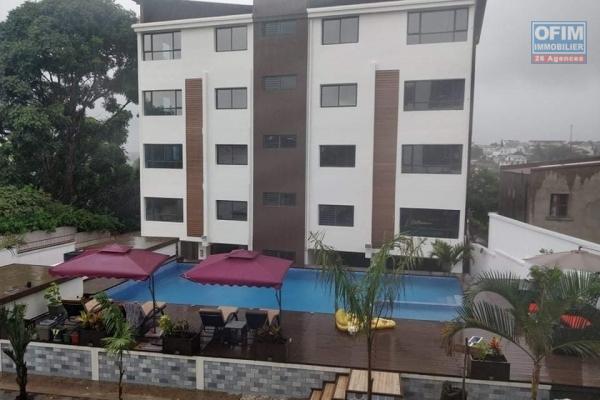 Grand appartement de 145 M2, neuf, avec piscine à Talatamaty- Imerinafovoany