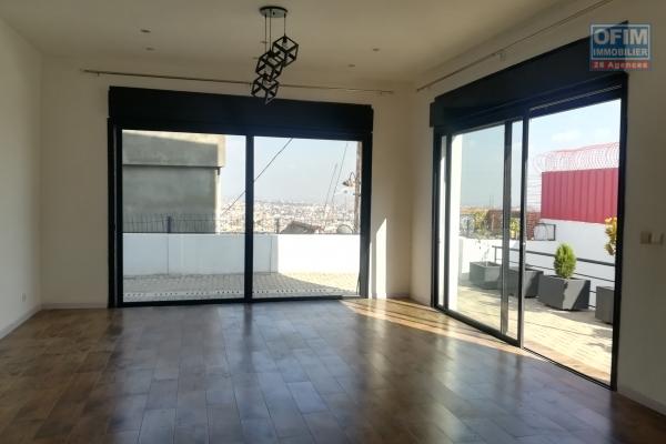 Un appartement neuf T4 à Fort Voyron