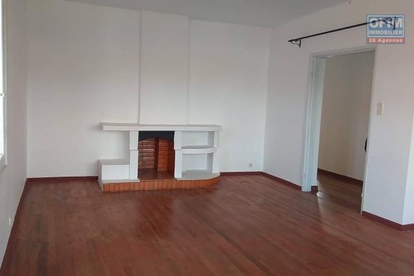 Un appartement T3 à Antsakaviro